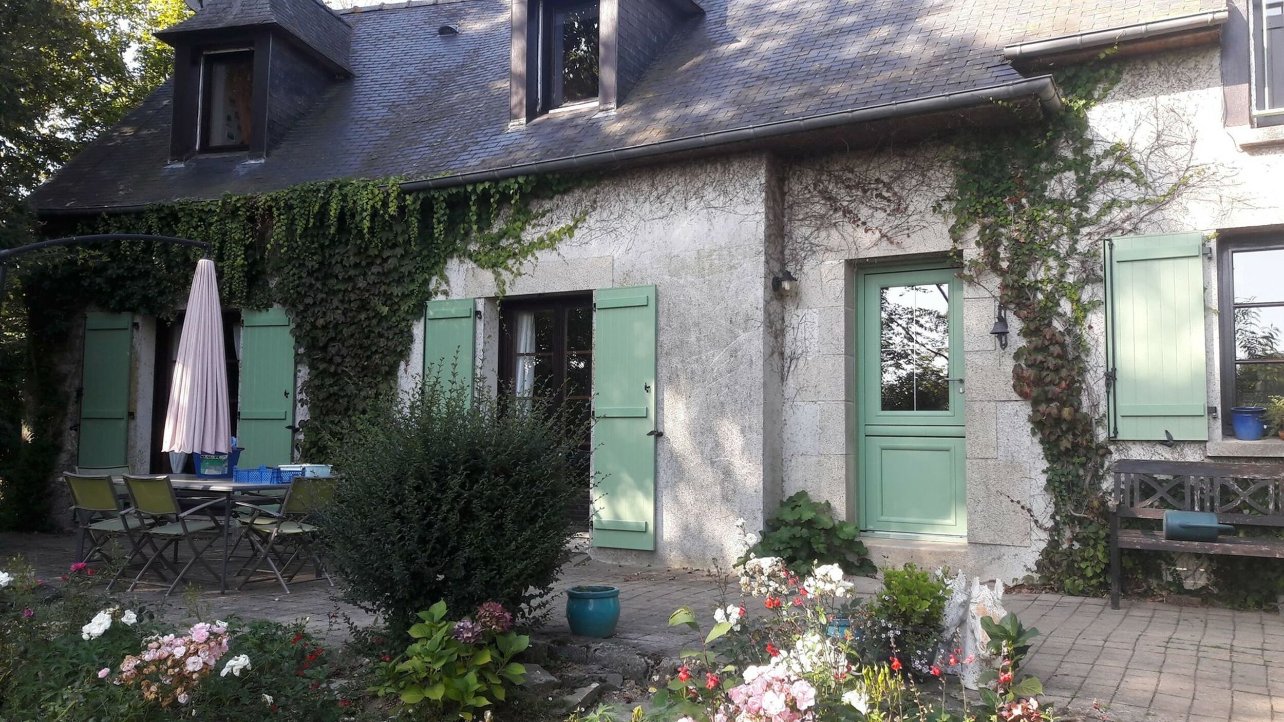 Porte d'entrée, porte fermière, volets battants aluminium - Loudéac
